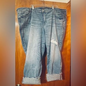 Women’s distressed blue jeans Torrid size 30W